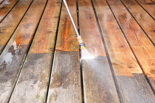 Best Gutter Cleaning  in Clinton, OK